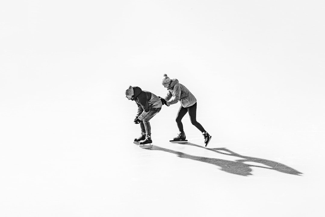 Photo ice skating