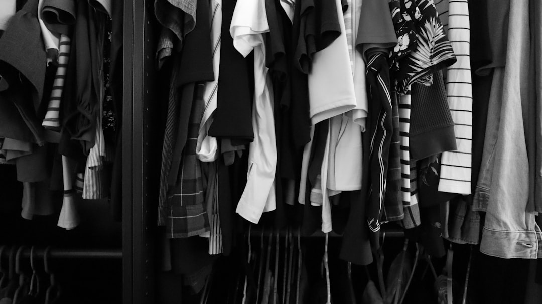 Photo organize wardrobe